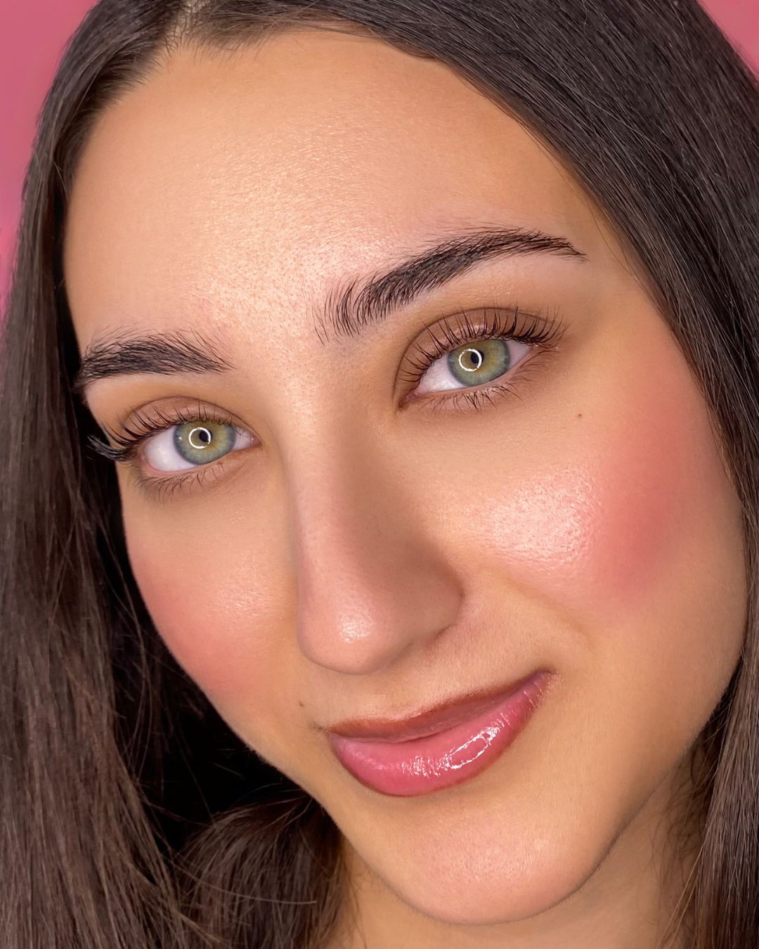 Cyteaminbasierte Lash- & Brow-Lifting-Lotion mit besonders schonender Formulierung