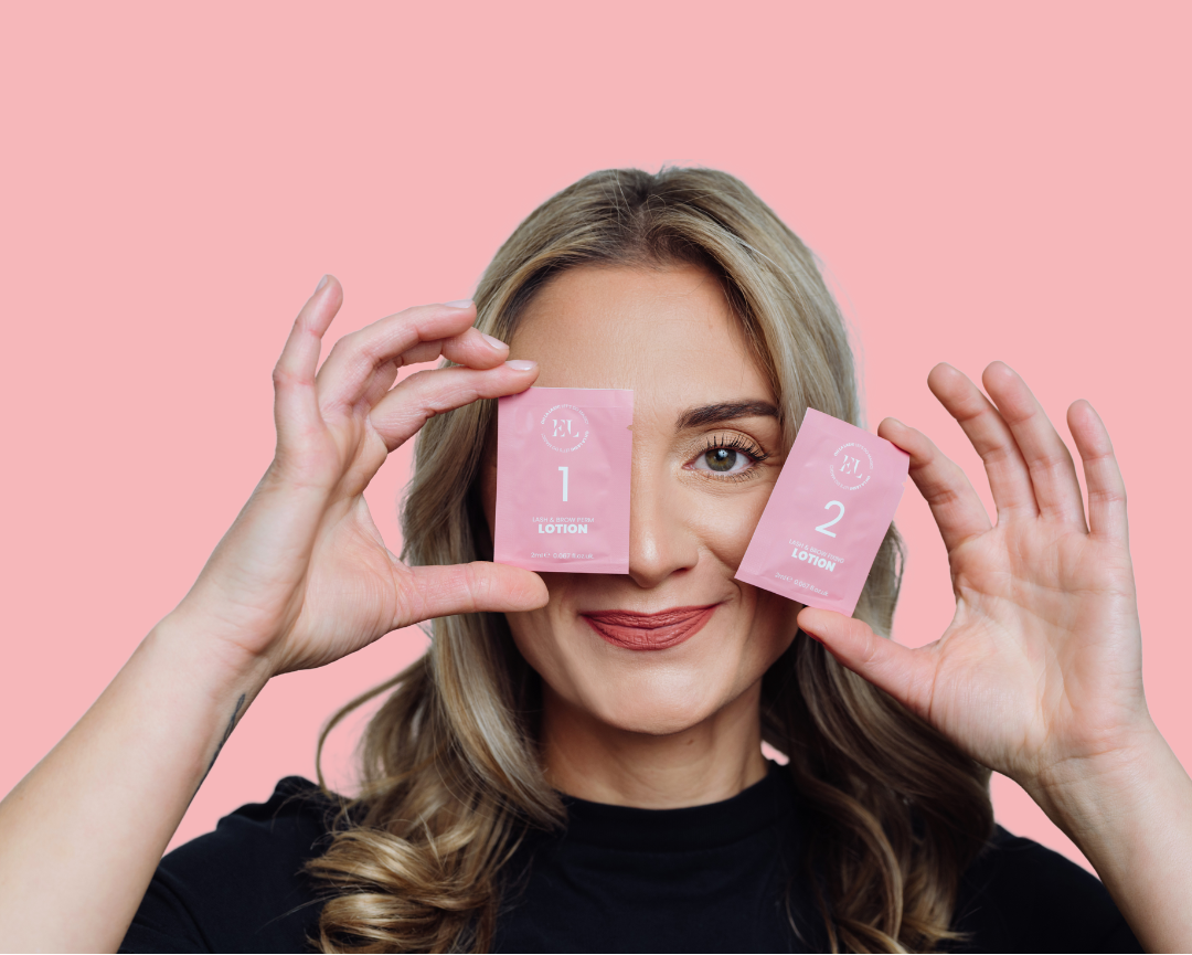 Lotion 1 und 2: unverzichtbares Duo für Lash- und Browlifting Behandlungen - sanfte Wirkung auf die Haarstruktur, effektive Umformung und gesunde, geschmeidige Wimpern und Brauen ohne Haarbruch